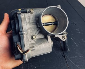 دریچه گاز مزدا 3 استوک اصلی